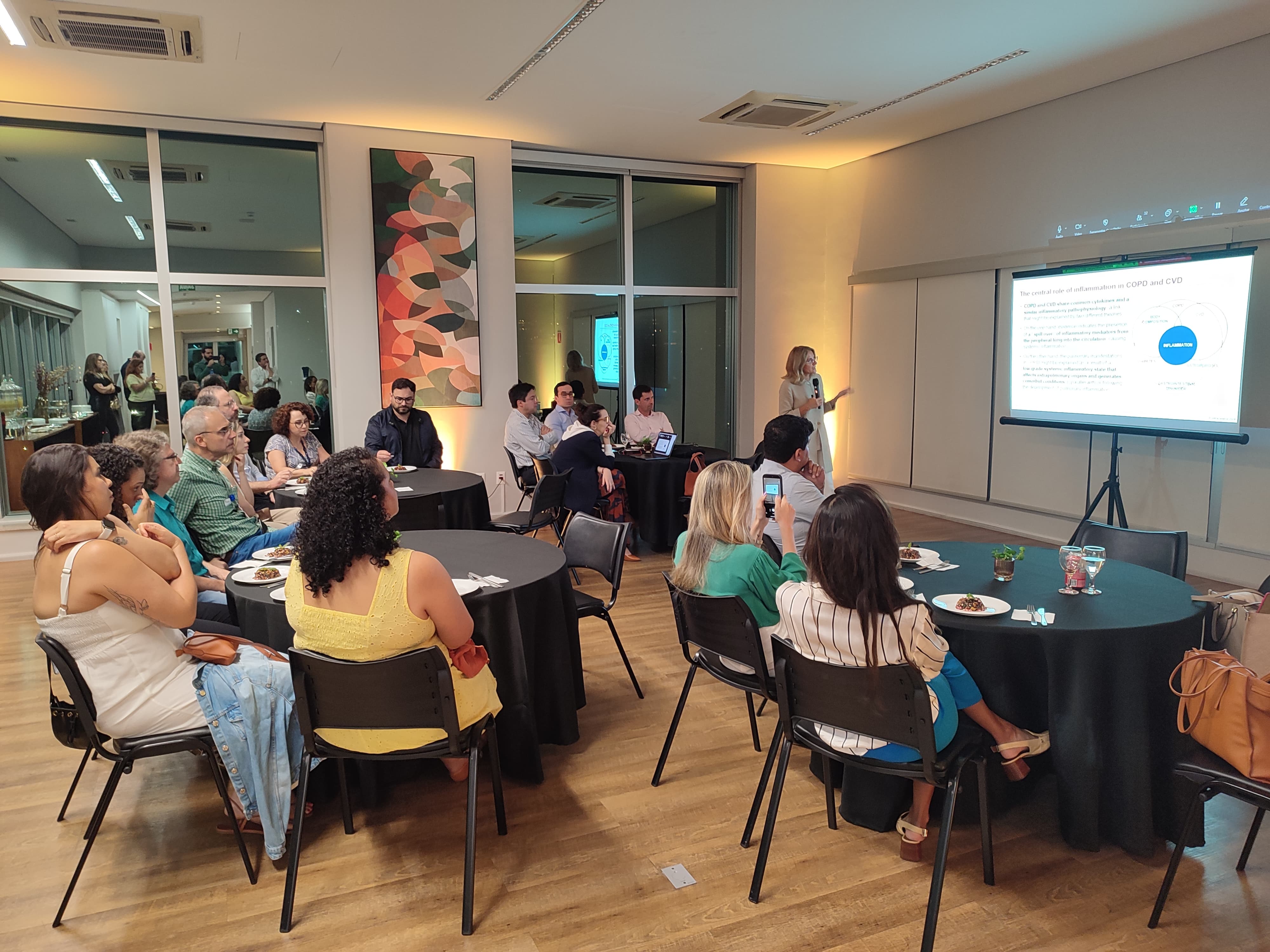 WhatsApp Image 2024-10-30 at 17.20.53