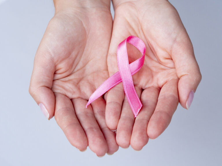 Outubro Rosa: Conheça as linhas de pesquisa do IDOR no combate ao câncer de mama