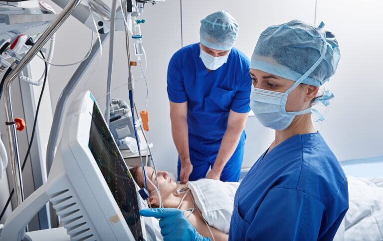 Após 30 anos, classificação internacional para avaliar pacientes críticos é atualizada com apoio de médicos brasileiros